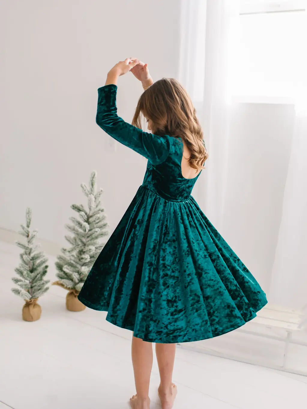 Gwendolyn Dress in Green Crushed Velvet