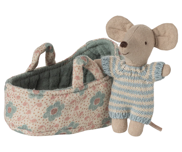 Baby Mouse in Carry Cot, Blue
