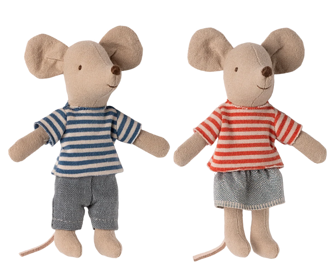 LouiMax & Stella Bother Sister Mice