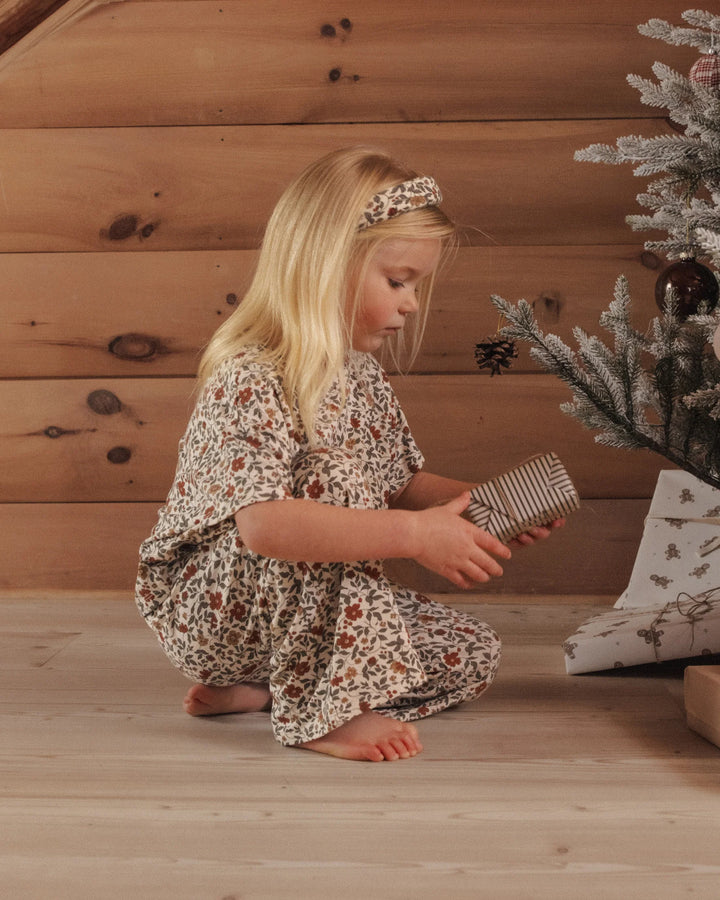 Ruthie Set Holiday Floral