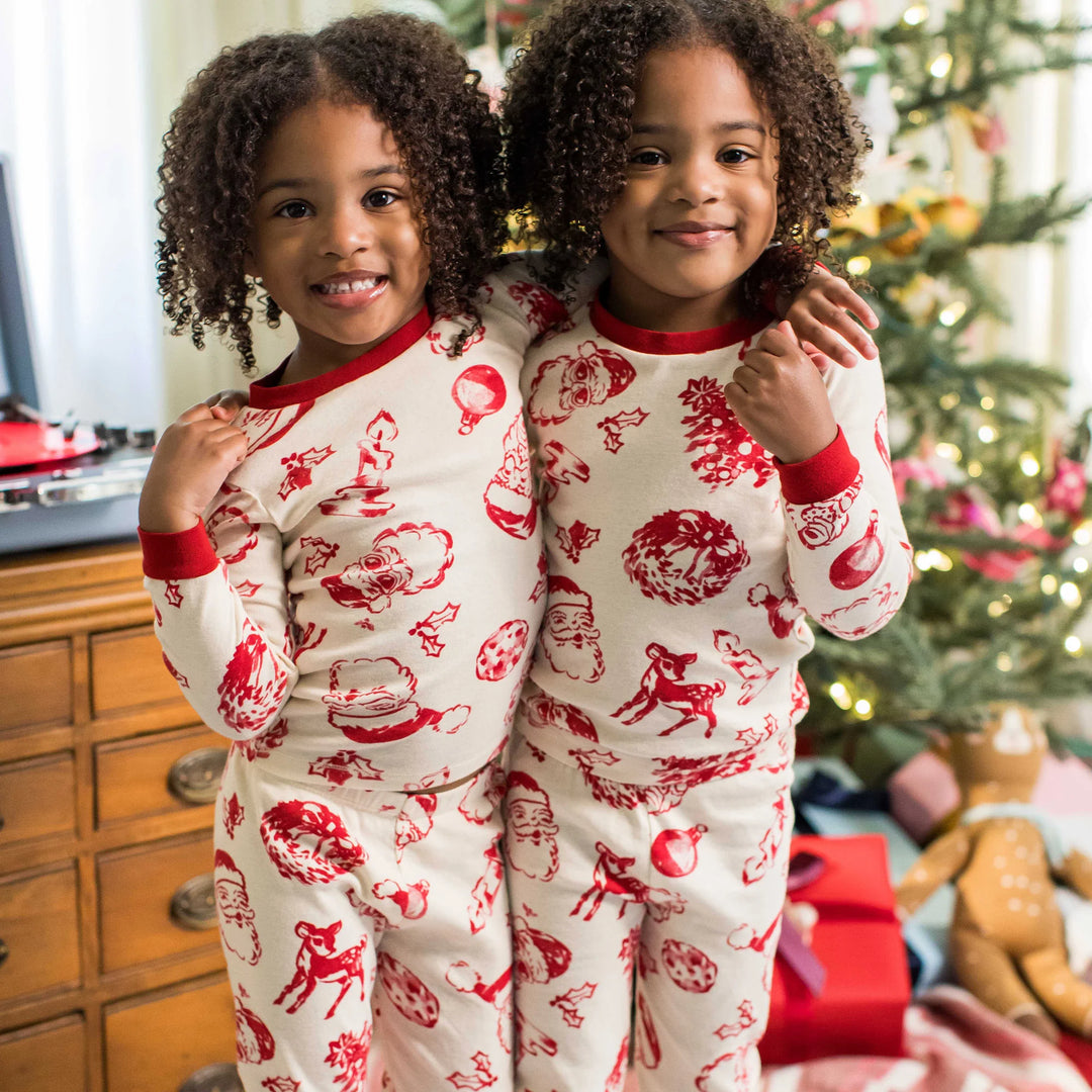 Nostalgic Christmas Organic Cotton Two-Piece Pajamas