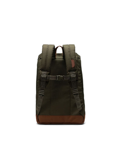 Retreat Youth Backpack/ Ivy Green
