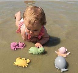 Natural Rubber Octopus Rattle
